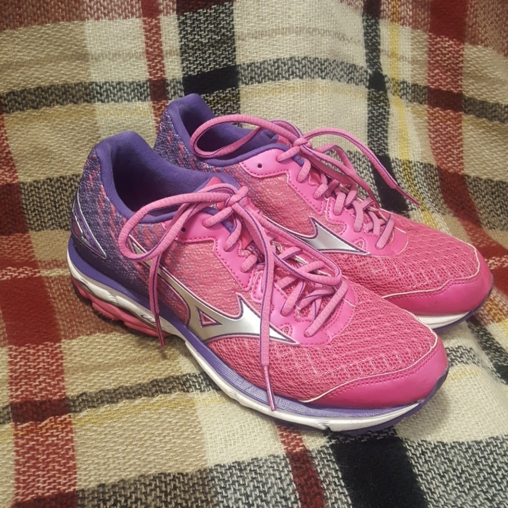 Mizuno Waverider 19 Running Shoes size 7.5
